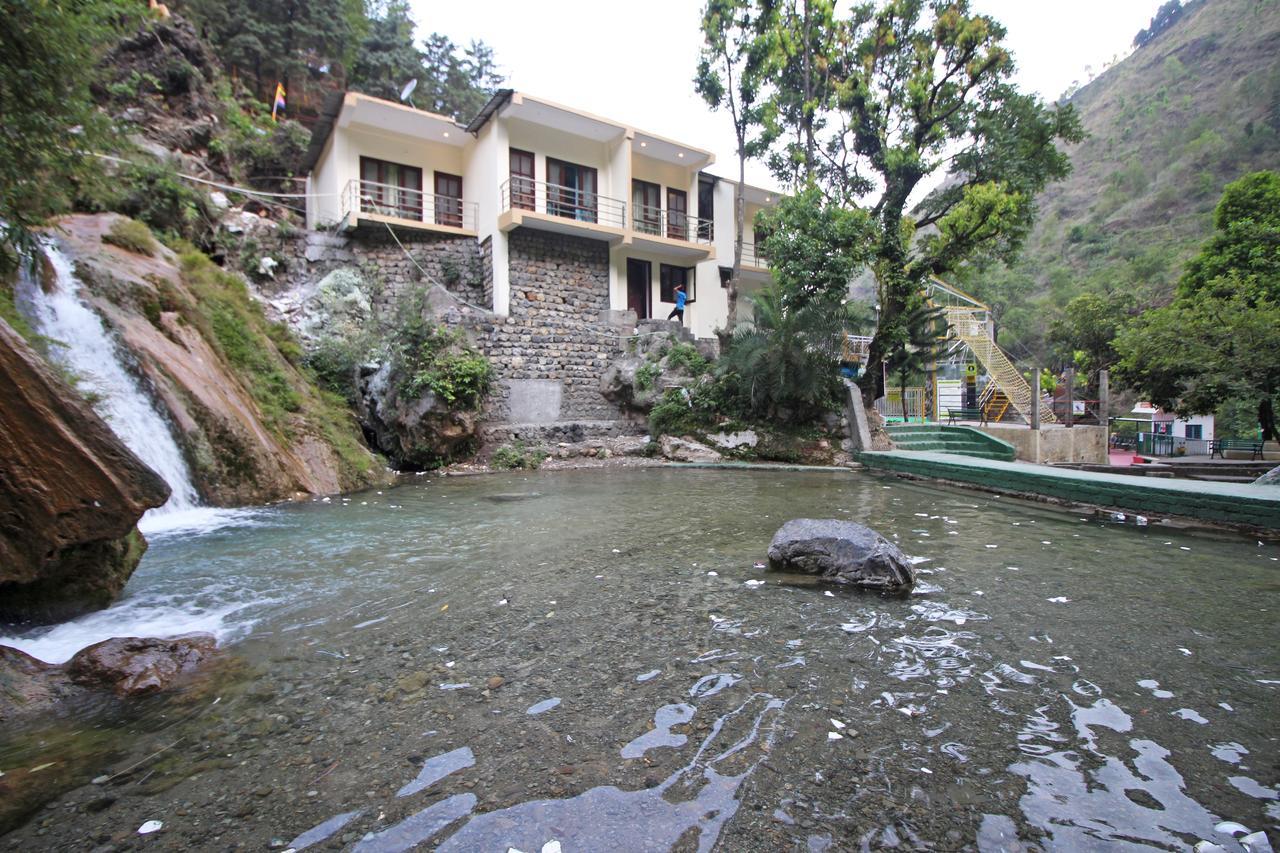 Hotel O Kempty Lake Adventure Resort Mussoorie Bagian luar foto